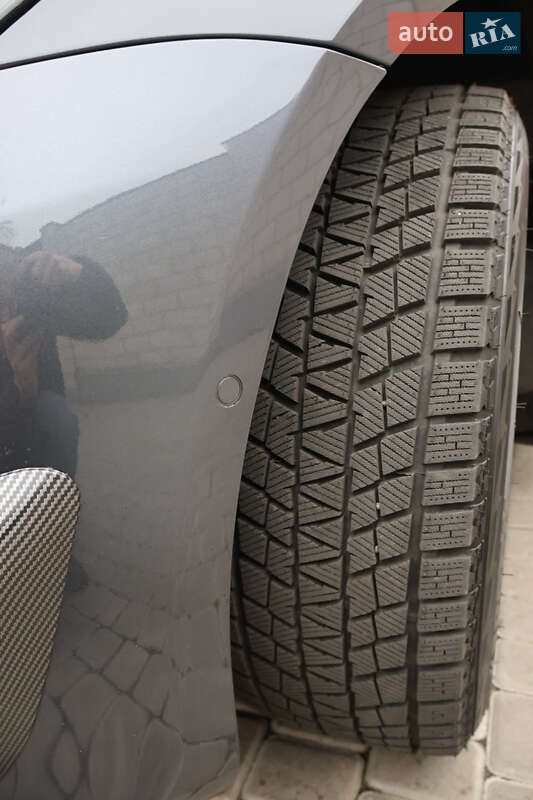 Седан Tesla Model 3 2021 в Дніпрі