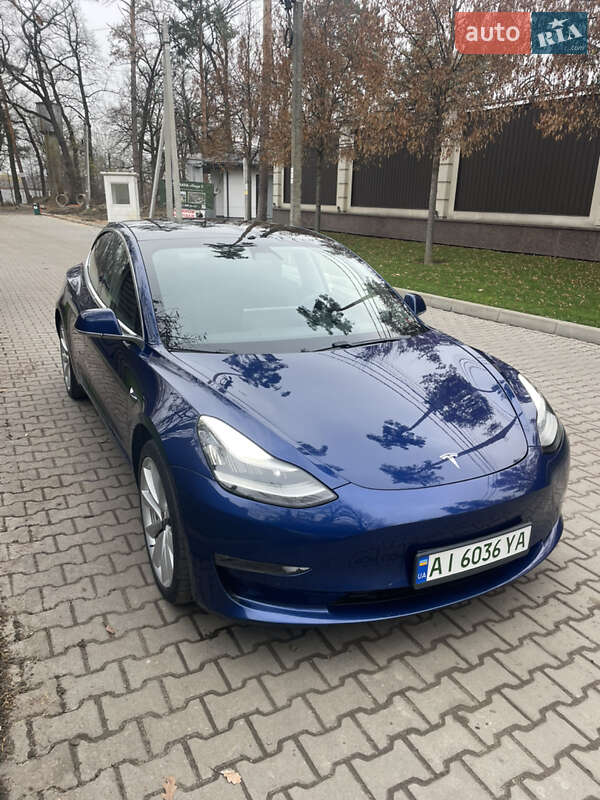 Седан Tesla Model 3 2019 в Киеве фото 9 Седан Tesla Model 3 2019 в Киеве