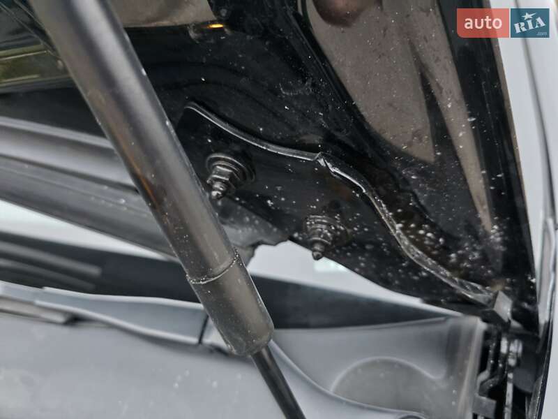 Седан Tesla Model 3 2022 в Кривому Розі фото 44 Седан Tesla Model 3 2022 в Кривому Розі