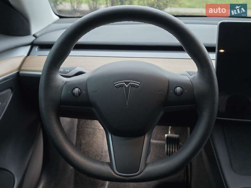 Седан Tesla Model 3 2022 в Кривому Розі фото 37 Седан Tesla Model 3 2022 в Кривому Розі