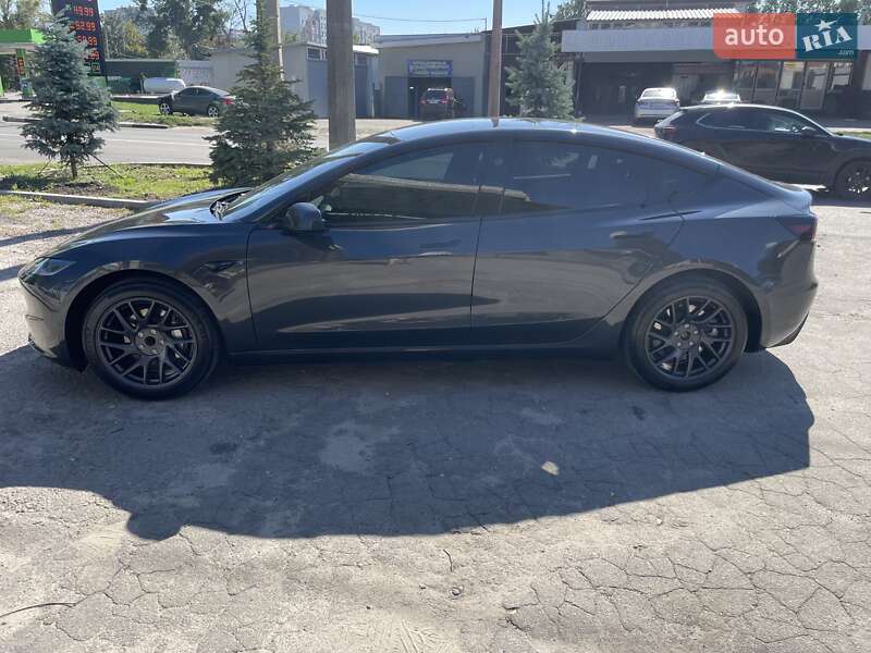 Седан Tesla Model 3 2024 в Харькове фото 3 Седан Tesla Model 3 2024 в Харькове