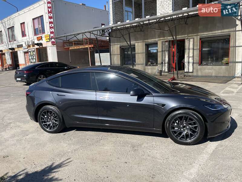 Седан Tesla Model 3 2024 в Харькове фото 5 Седан Tesla Model 3 2024 в Харькове