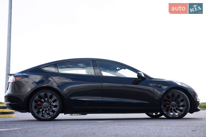 Седан Tesla Model 3 2021 в Львове фото 13 Седан Tesla Model 3 2021 в Львове