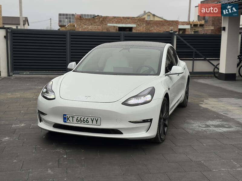Седан Tesla Model 3 2020 в Ивано-Франковске фото 2 Седан Tesla Model 3 2020 в Ивано-Франковске