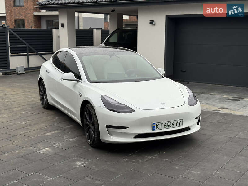 Седан Tesla Model 3 2020 в Ивано-Франковске фото 9 Седан Tesla Model 3 2020 в Ивано-Франковске