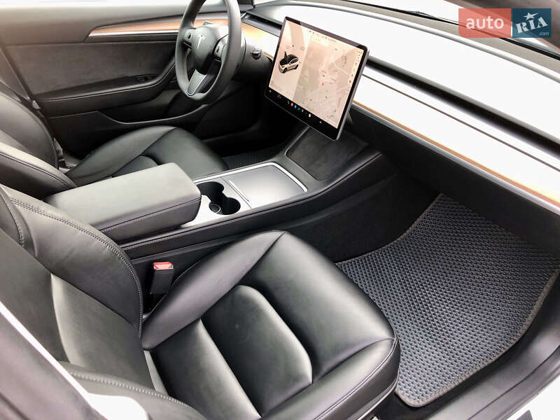Седан Tesla Model 3 2023 в Івано-Франківську фото 10 Седан Tesla Model 3 2023 в Івано-Франківську