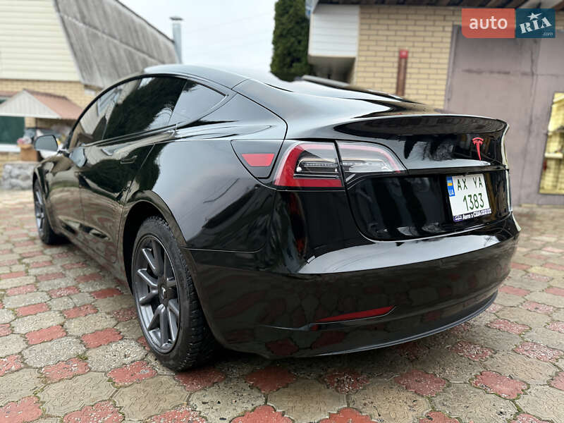 Седан Tesla Model 3 2018 в Харькове