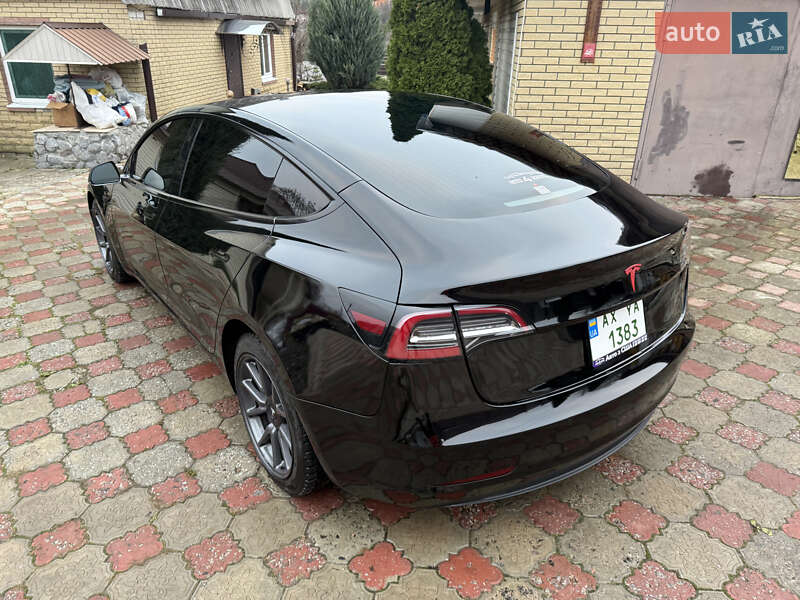 Седан Tesla Model 3 2018 в Харькове