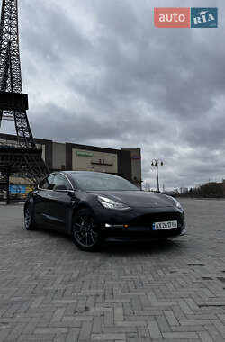 Седан Tesla Model 3 2019 в Харкові