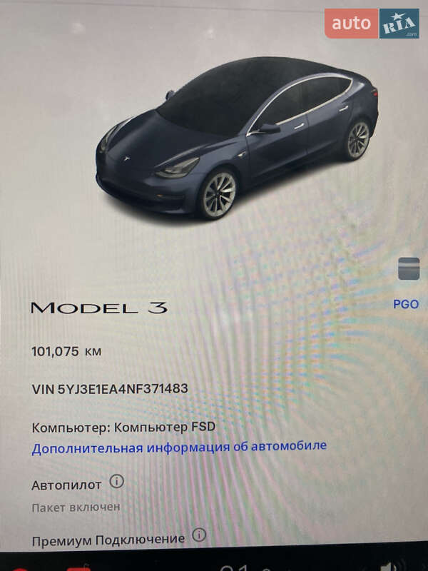Седан Tesla Model 3 2022 в Калуше