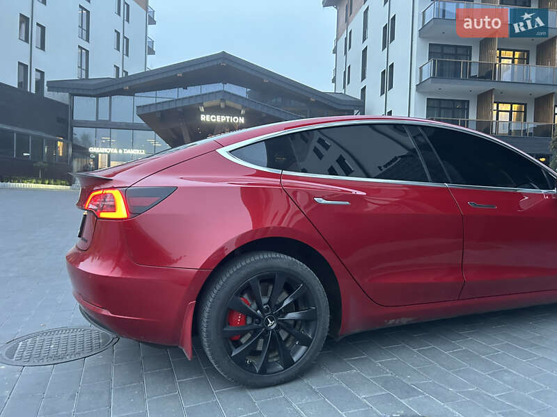 Седан Tesla Model 3 2018 в Трускавці фото 20 Седан Tesla Model 3 2018 в Трускавці