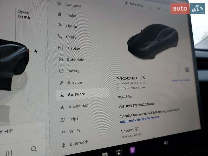 Седан Tesla Model 3 2024 в Києві