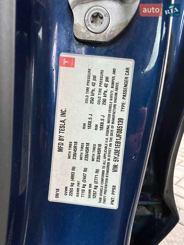 Седан Tesla Model 3 2018 в Луцке фото 11 Седан Tesla Model 3 2018 в Луцке