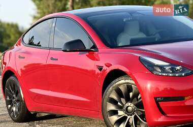 Седан Tesla Model 3 2023 в Днепре