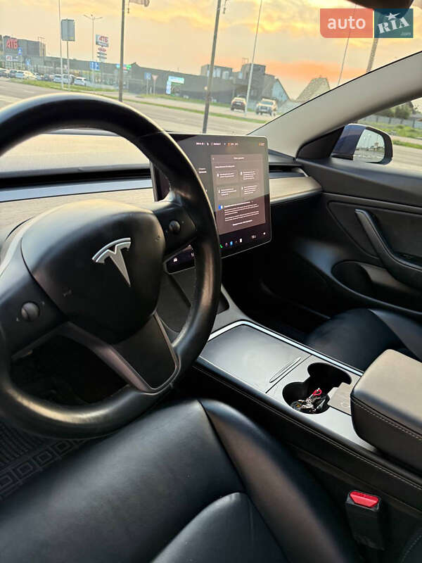Седан Tesla Model 3 2018 в Луцьку фото 7 Седан Tesla Model 3 2018 в Луцьку