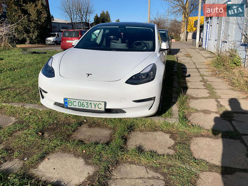 Седан Tesla Model 3 2018 в Львові фото 2 Седан Tesla Model 3 2018 в Львові