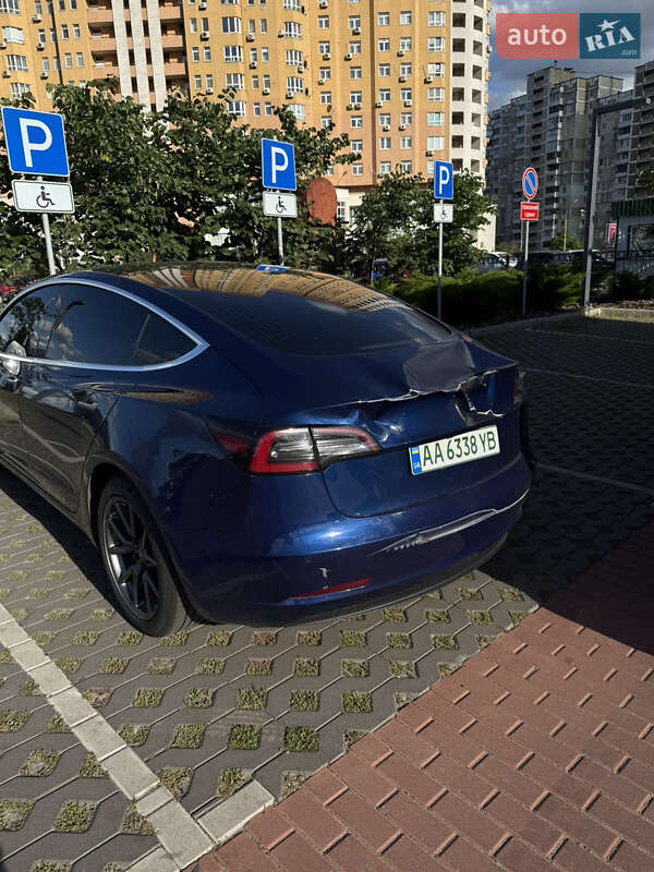 Седан Tesla Model 3 2019 в Киеве фото 4 Седан Tesla Model 3 2019 в Киеве