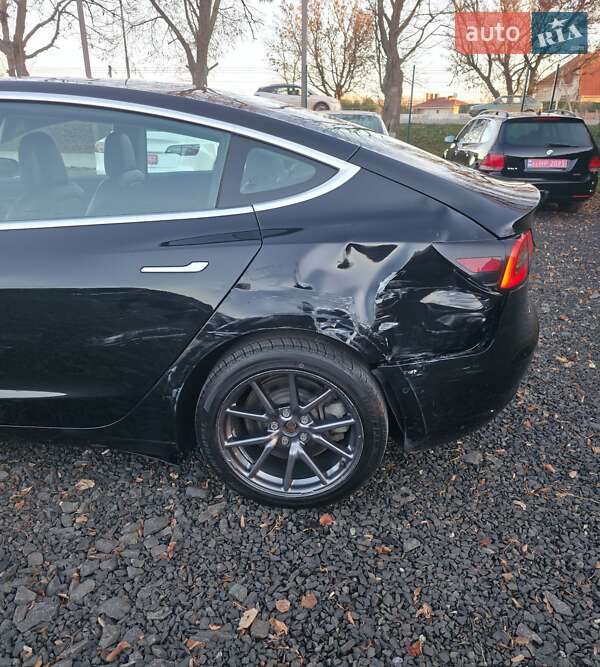 Седан Tesla Model 3 2019 в Луцьку фото 3 Седан Tesla Model 3 2019 в Луцьку