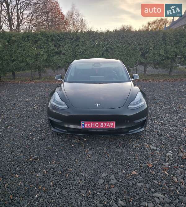 Седан Tesla Model 3 2019 в Луцьку фото 7 Седан Tesla Model 3 2019 в Луцьку