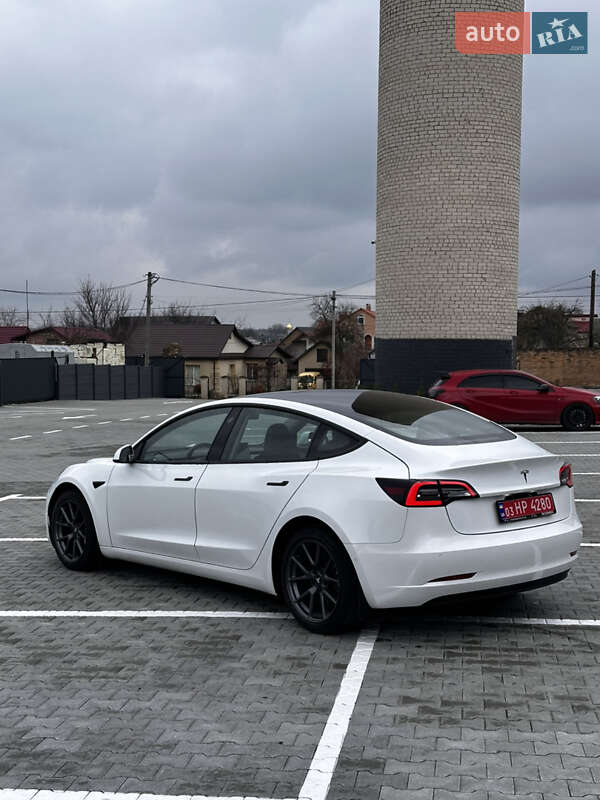 Седан Tesla Model 3 2021 в Дубно фото 5 Седан Tesla Model 3 2021 в Дубно