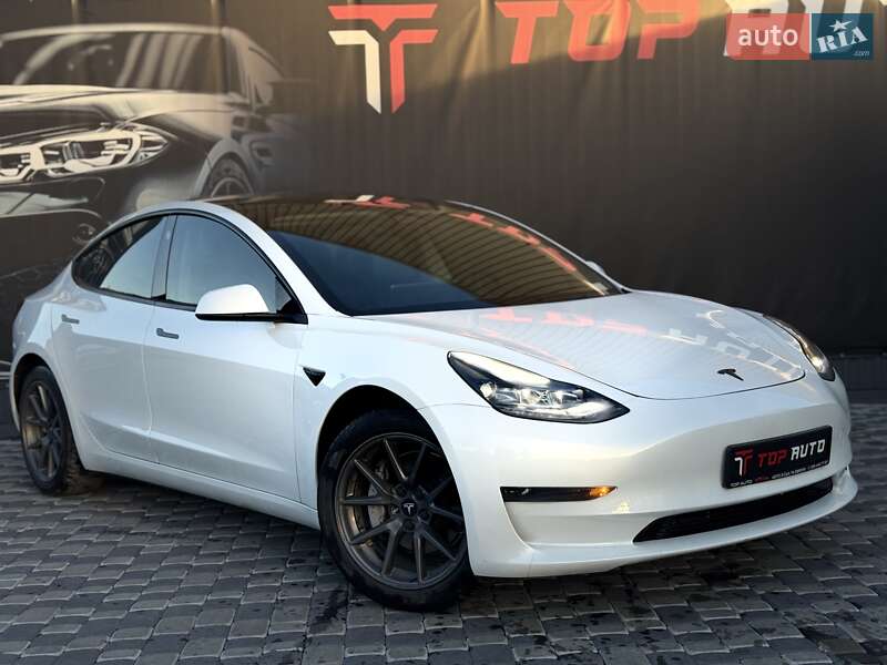 Седан Tesla Model 3 2023 в Львові фото 11 Седан Tesla Model 3 2023 в Львові