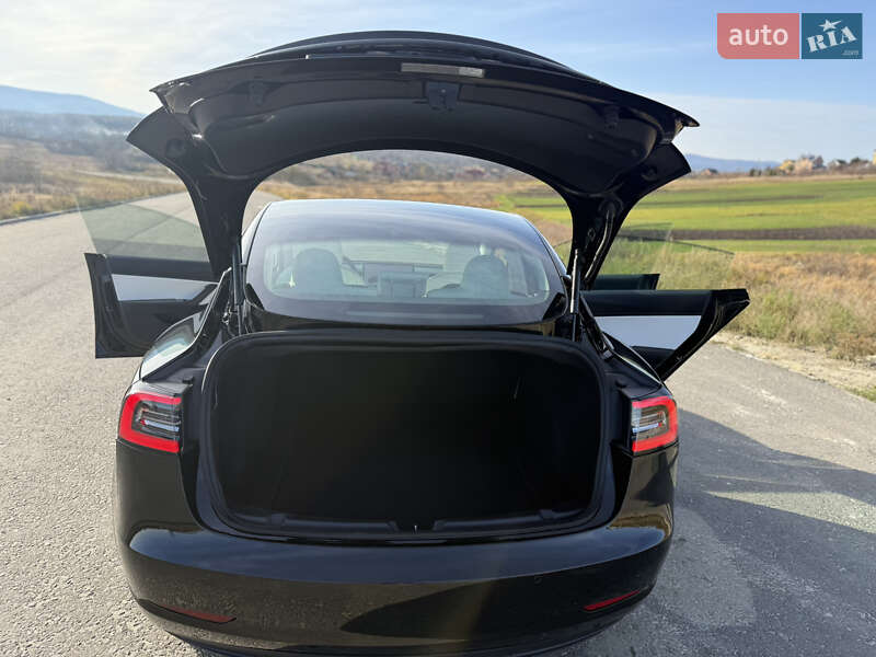 Седан Tesla Model 3 2019 в Дрогобыче фото 13 Седан Tesla Model 3 2019 в Дрогобыче