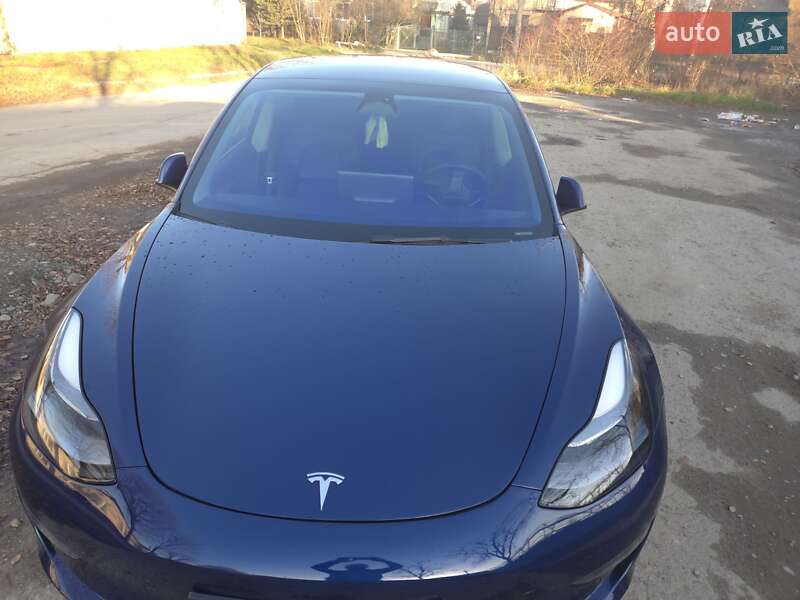 Tesla Model 3 2021 Tesla Model 3 2021
