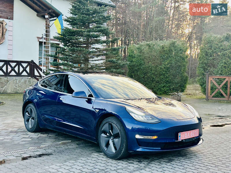 Седан Tesla Model 3 2018 в Львове фото 9 Седан Tesla Model 3 2018 в Львове