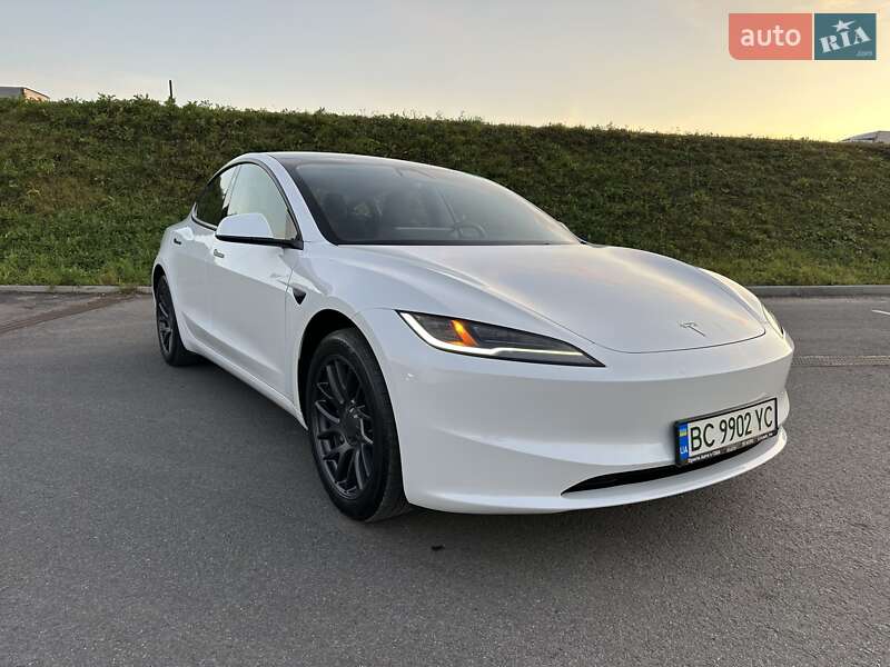 Tesla Model 3 2024 Tesla Model 3 2024