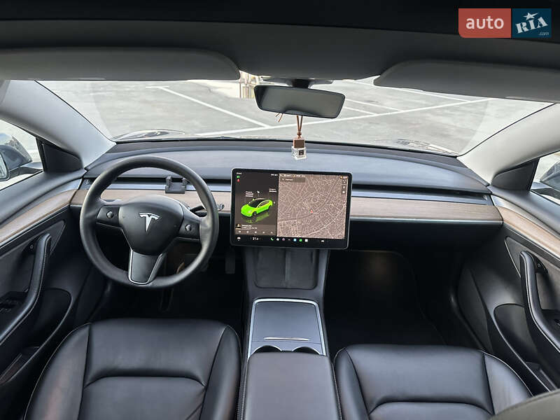 Седан Tesla Model 3 2022 в Киеве фото 12 Седан Tesla Model 3 2022 в Киеве