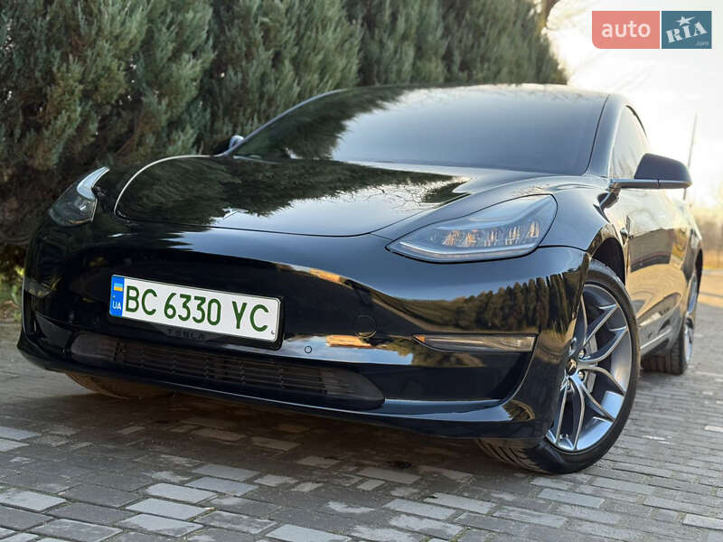 Седан Tesla Model 3 2019 в Самборі фото 5 Седан Tesla Model 3 2019 в Самборі