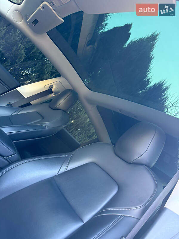 Седан Tesla Model 3 2019 в Самборі фото 26 Седан Tesla Model 3 2019 в Самборі