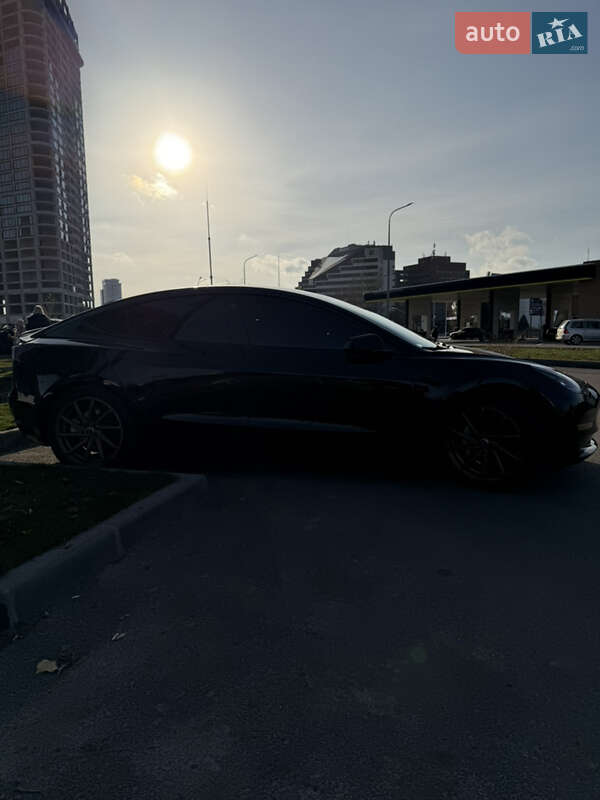 Седан Tesla Model 3 2022 в Дніпрі фото 7 Седан Tesla Model 3 2022 в Дніпрі