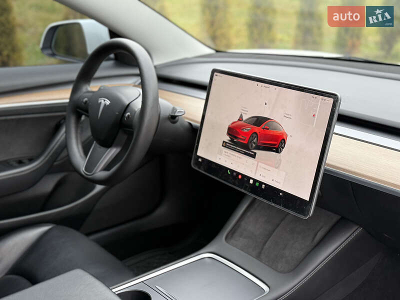 Седан Tesla Model 3 2023 в Львове фото 48 Седан Tesla Model 3 2023 в Львове