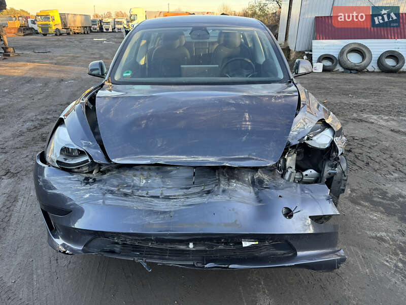 Седан Tesla Model 3 2022 в Луцьку фото Седан Tesla Model 3 2022 в Луцьку