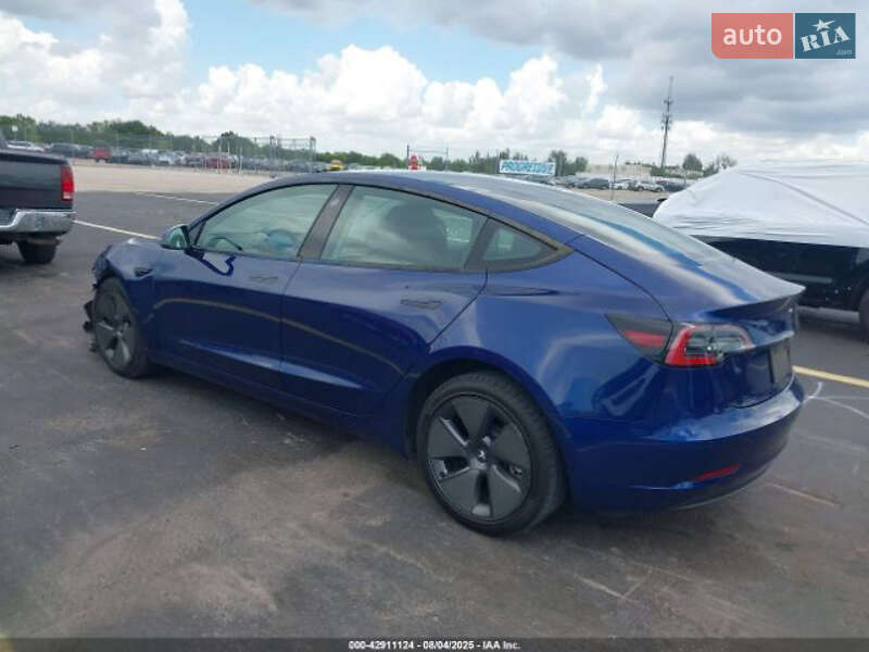 Седан Tesla Model 3 2022 в Киеве фото 3 Седан Tesla Model 3 2022 в Киеве