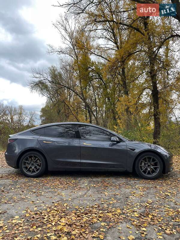 Седан Tesla Model 3 2023 в Кременчуці фото 6 Седан Tesla Model 3 2023 в Кременчуці