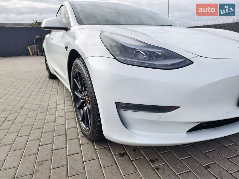Седан Tesla Model 3 2022 в Києві фото 11 Седан Tesla Model 3 2022 в Києві
