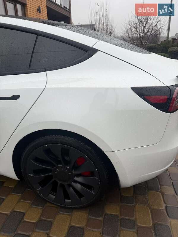 Седан Tesla Model 3 2022 в Хмельницком фото 22 Седан Tesla Model 3 2022 в Хмельницком