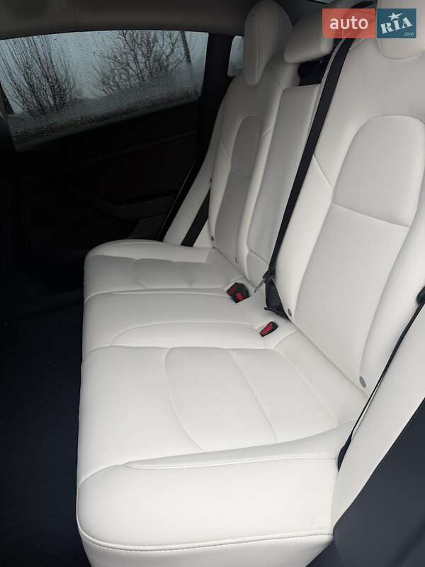 Седан Tesla Model 3 2022 в Хмельницком фото 25 Седан Tesla Model 3 2022 в Хмельницком