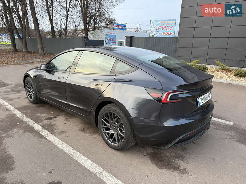 Седан Tesla Model 3 2024 в Киеве фото 19 Седан Tesla Model 3 2024 в Киеве