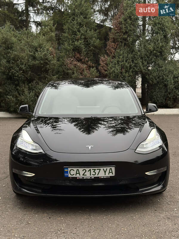 Седан Tesla Model 3 2018 в Черкасах фото 5 Седан Tesla Model 3 2018 в Черкасах