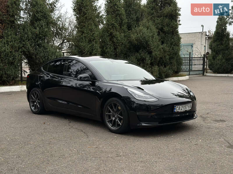 Седан Tesla Model 3 2018 в Черкасах фото 7 Седан Tesla Model 3 2018 в Черкасах