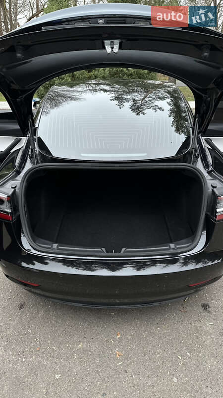Седан Tesla Model 3 2018 в Черкасах фото 23 Седан Tesla Model 3 2018 в Черкасах