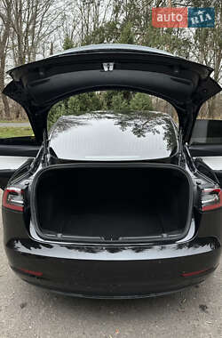 Седан Tesla Model 3 2018 в Черкассах фото 24 Седан Tesla Model 3 2018 в Черкассах