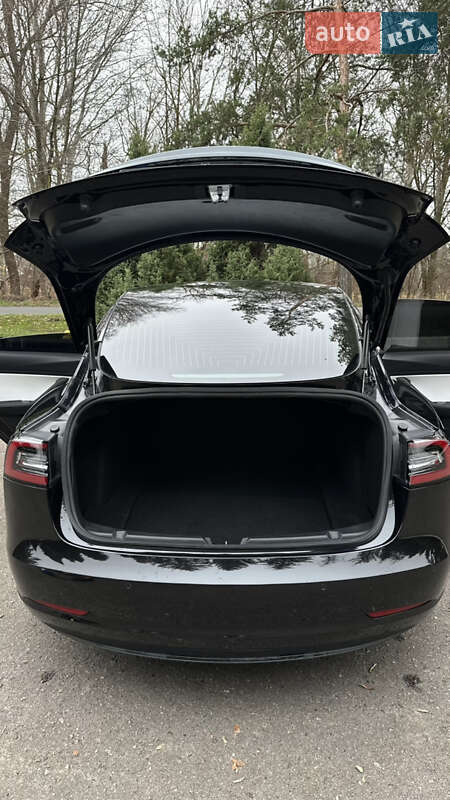 Седан Tesla Model 3 2018 в Черкасах фото 24 Седан Tesla Model 3 2018 в Черкасах