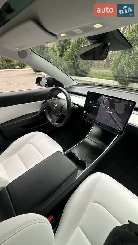 Седан Tesla Model 3 2018 в Черкасах фото 30 Седан Tesla Model 3 2018 в Черкасах