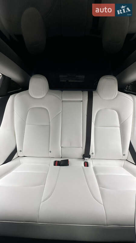 Седан Tesla Model 3 2018 в Черкасах фото 42 Седан Tesla Model 3 2018 в Черкасах