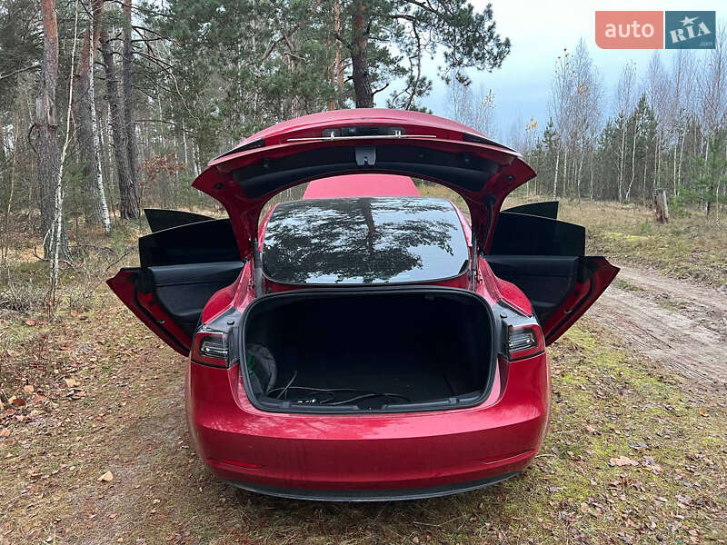 Седан Tesla Model 3 2023 в Житомире фото 19 Седан Tesla Model 3 2023 в Житомире