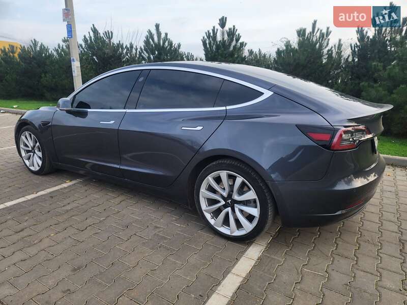 Седан Tesla Model 3 2018 в Одесі фото 3 Седан Tesla Model 3 2018 в Одесі